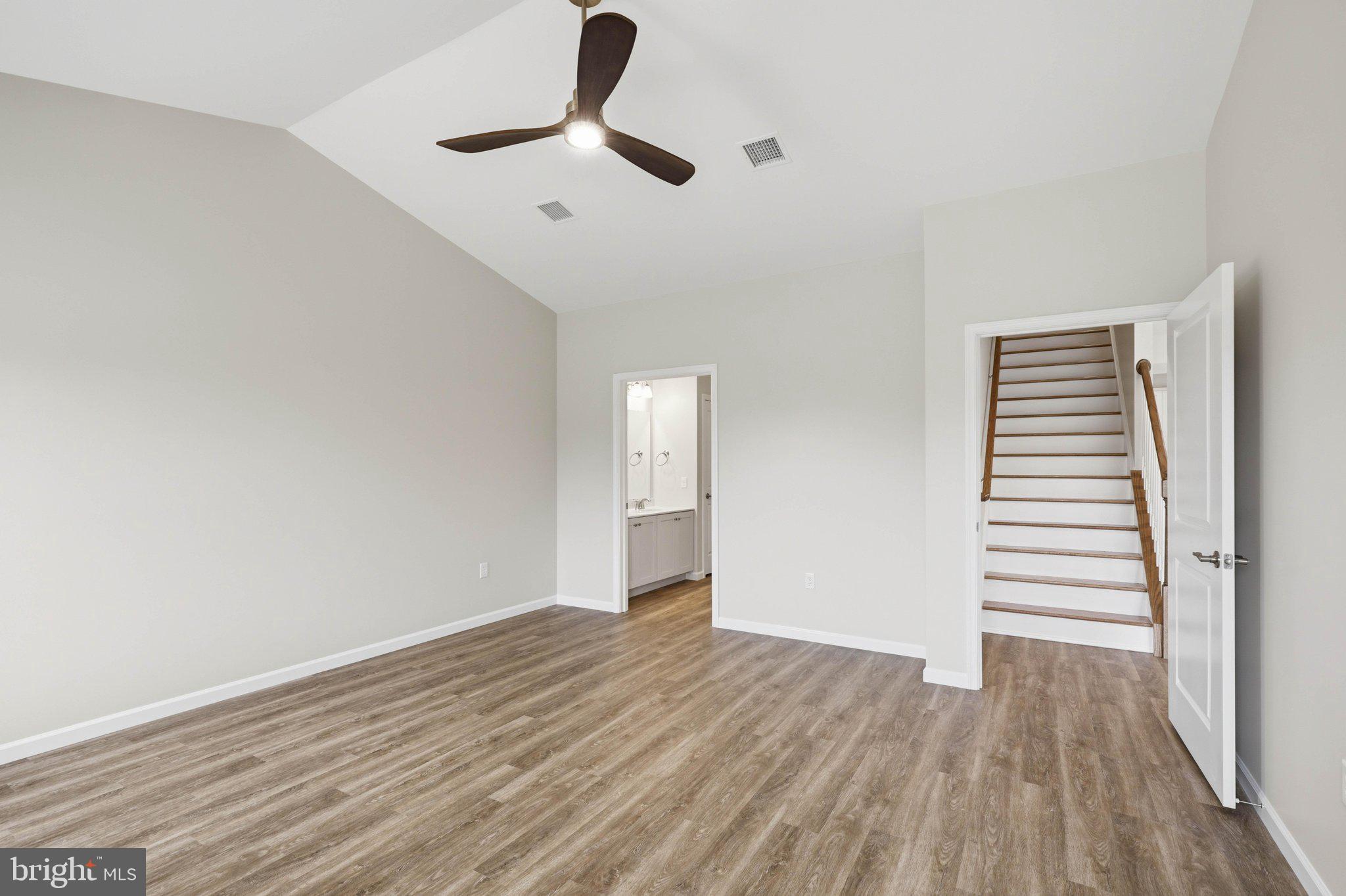 SOUTHERN VILLAGE - Residential