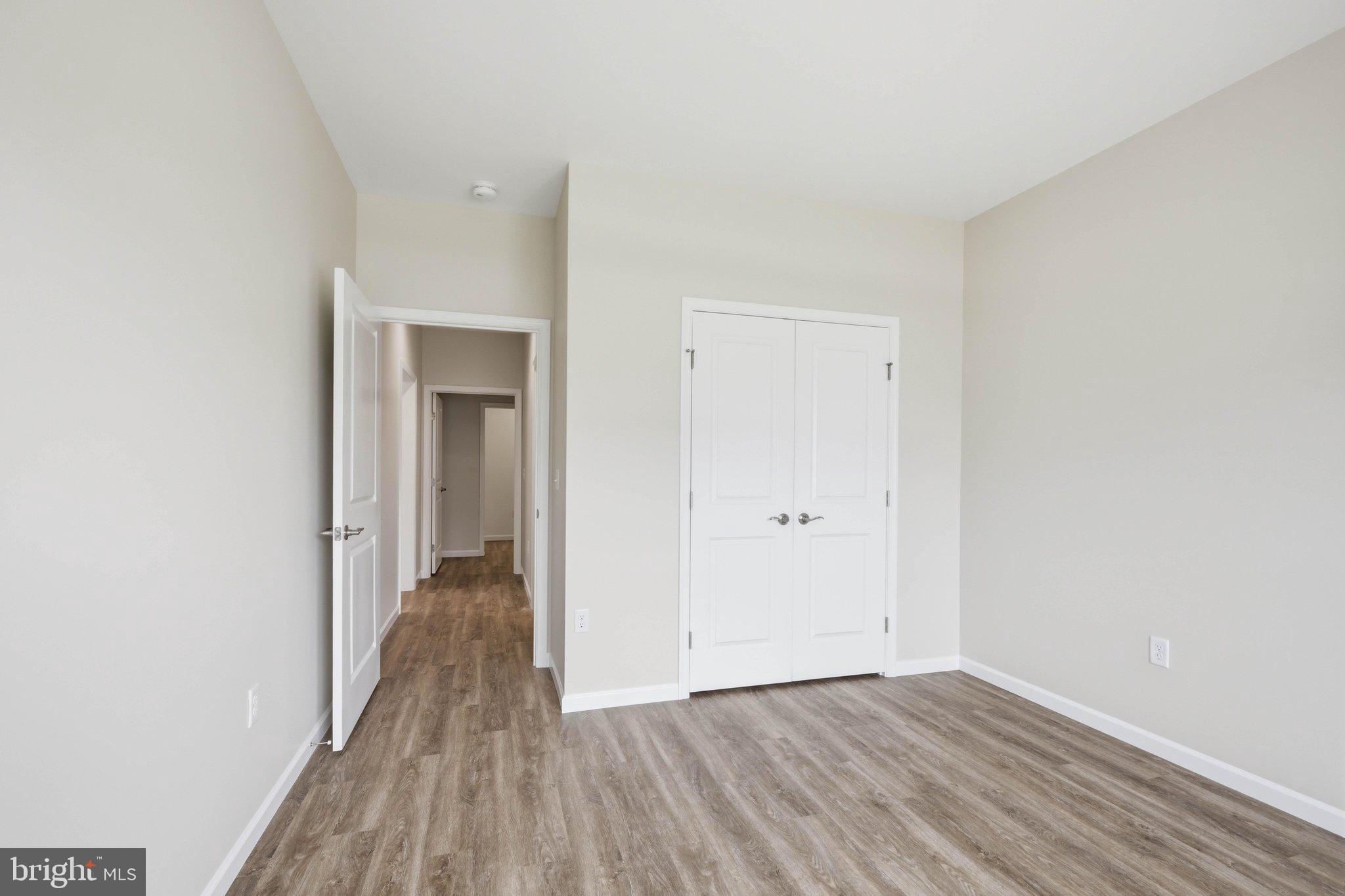 SOUTHERN VILLAGE - Residential