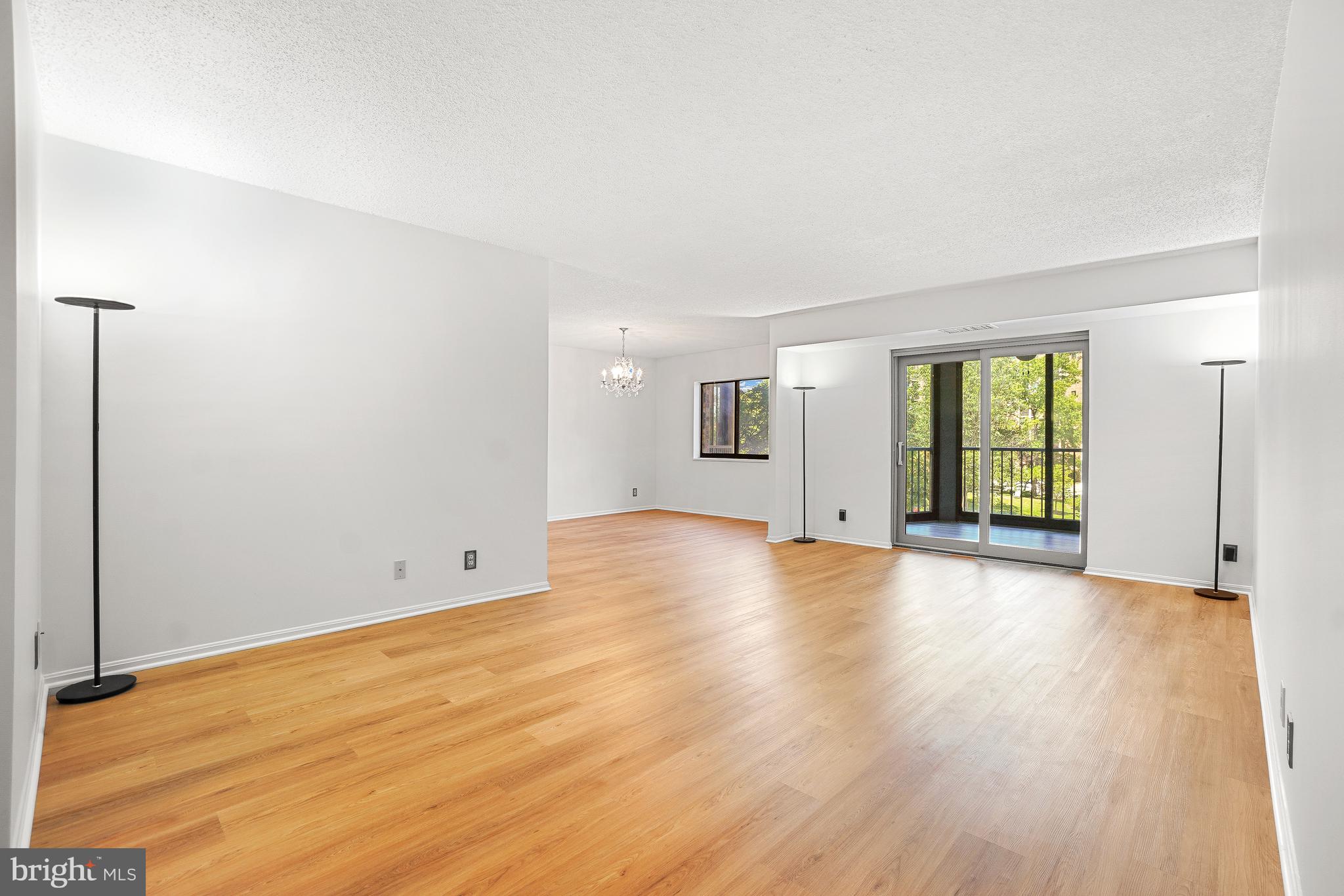 MONTEBELLO - Residential