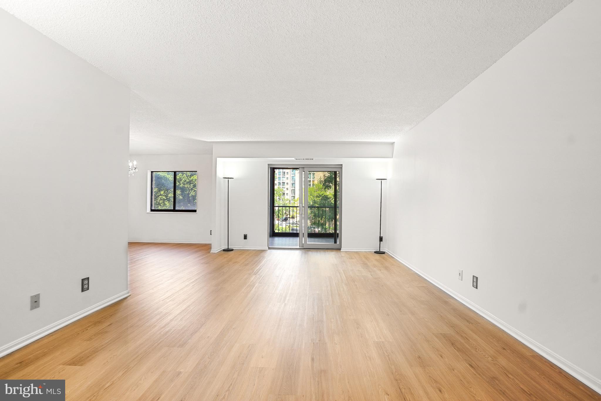 MONTEBELLO - Residential