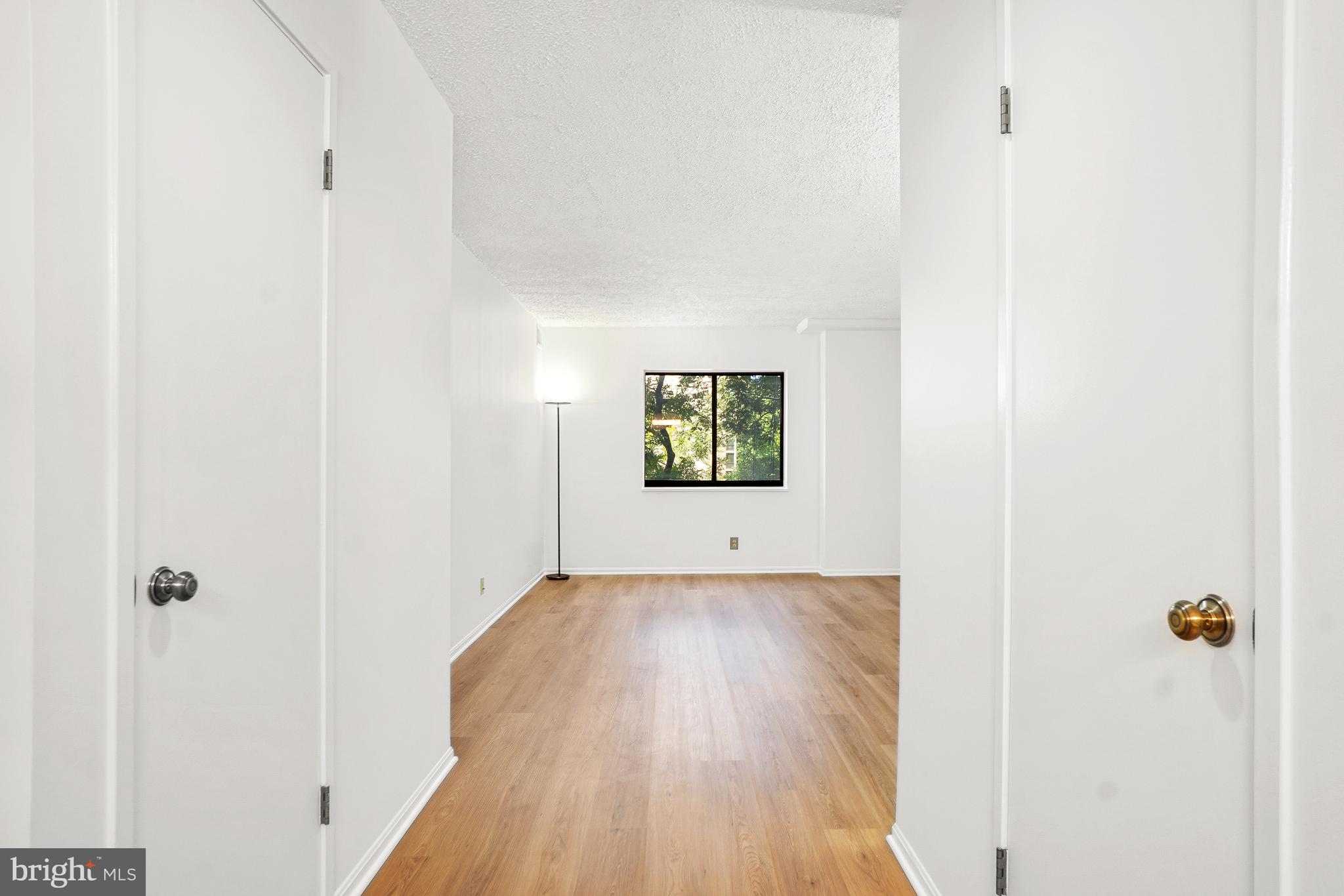 MONTEBELLO - Residential