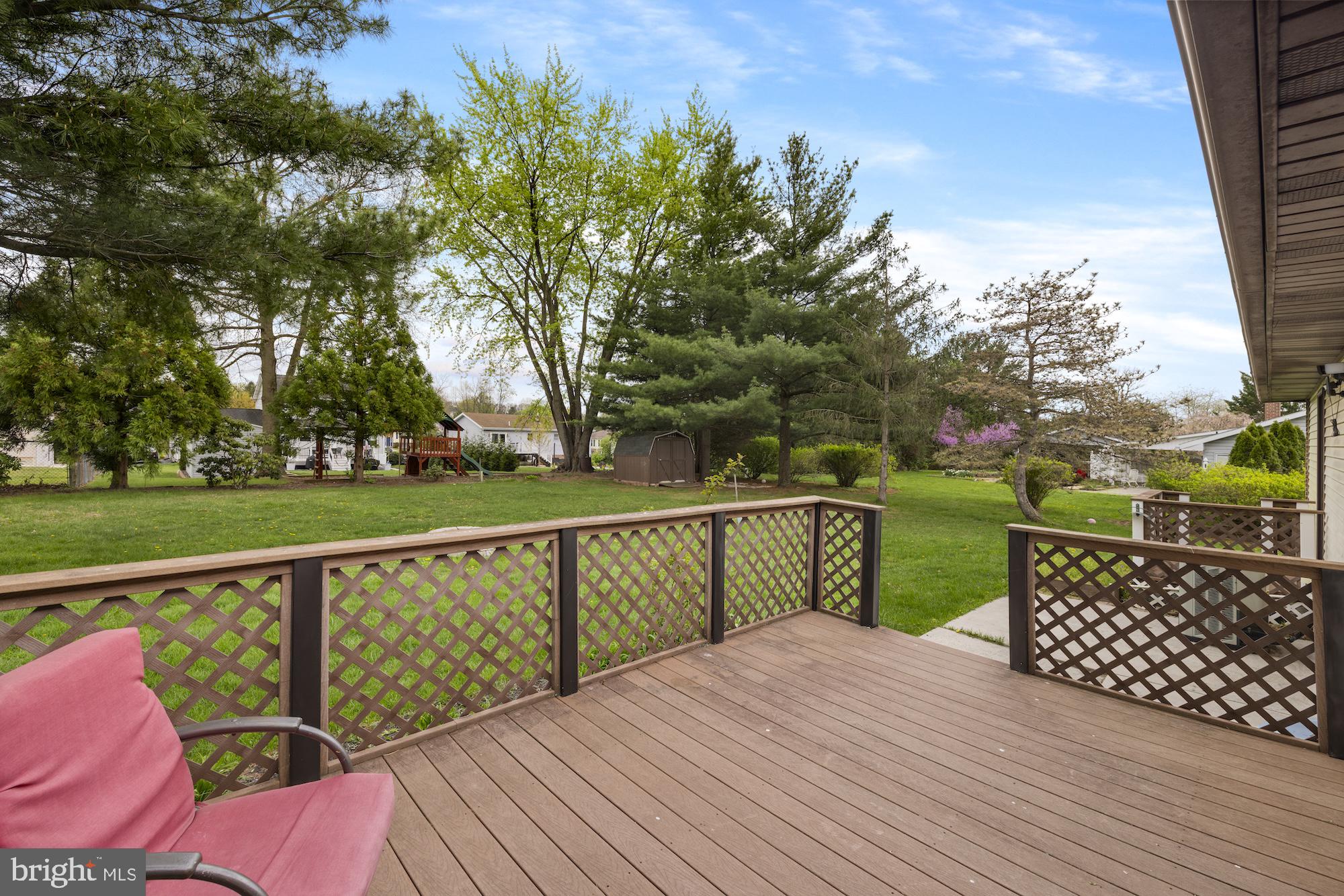 LAKE HERITAGE - Residential
