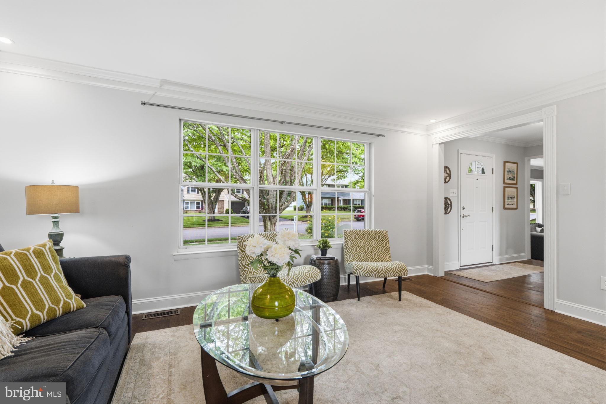 OXFORD GLEN - Residential