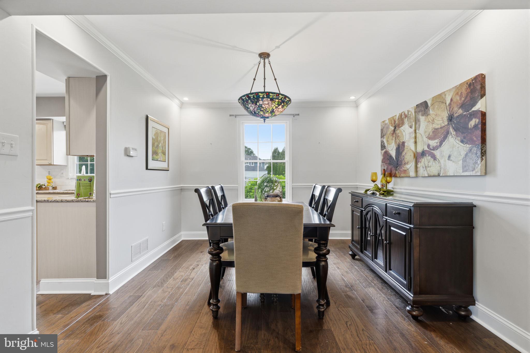OXFORD GLEN - Residential