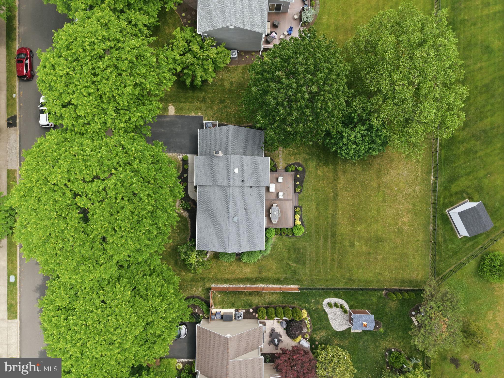 OXFORD GLEN - Residential