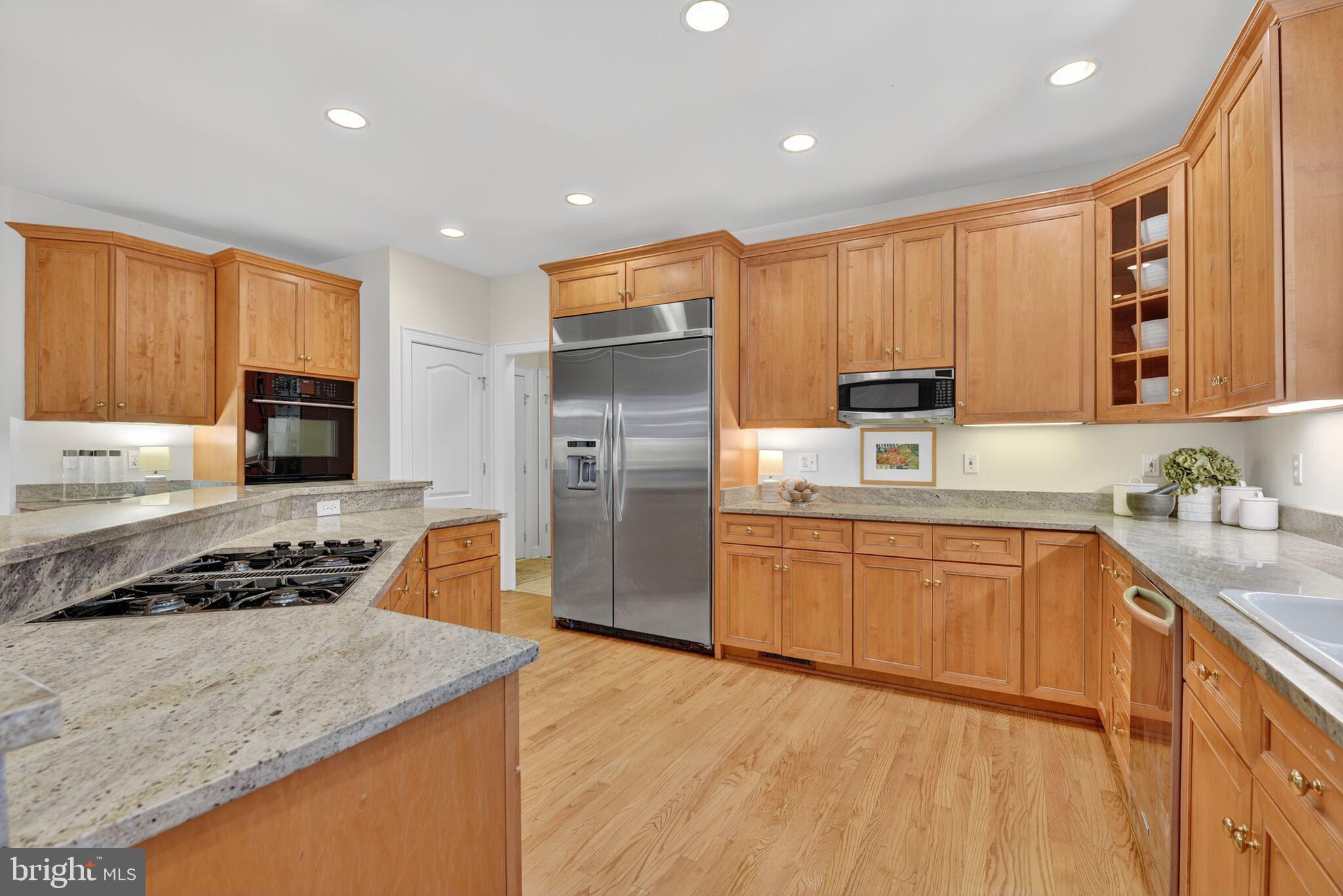 LEWINSVILLE - Residential