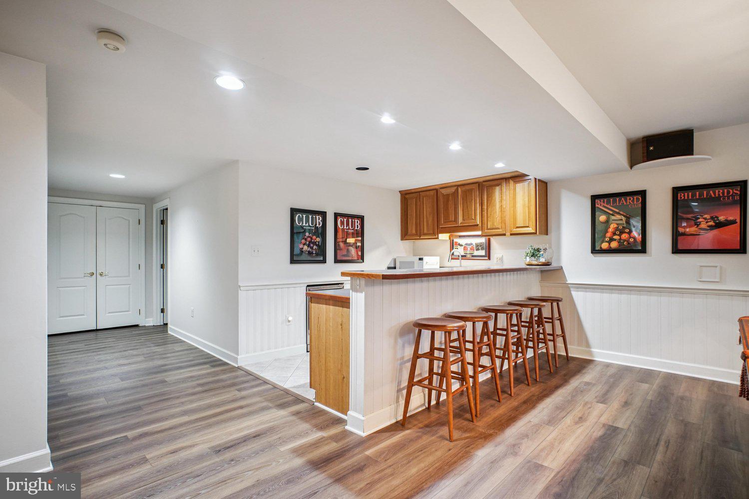 HAMPTON ACRES - Residential