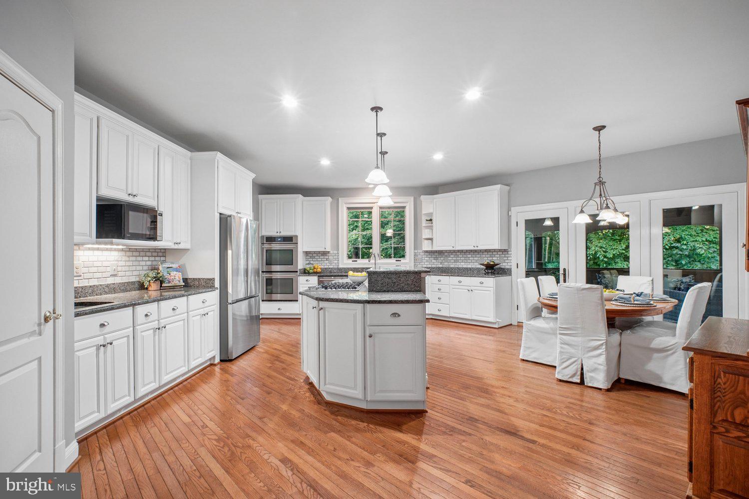 HAMPTON ACRES - Residential