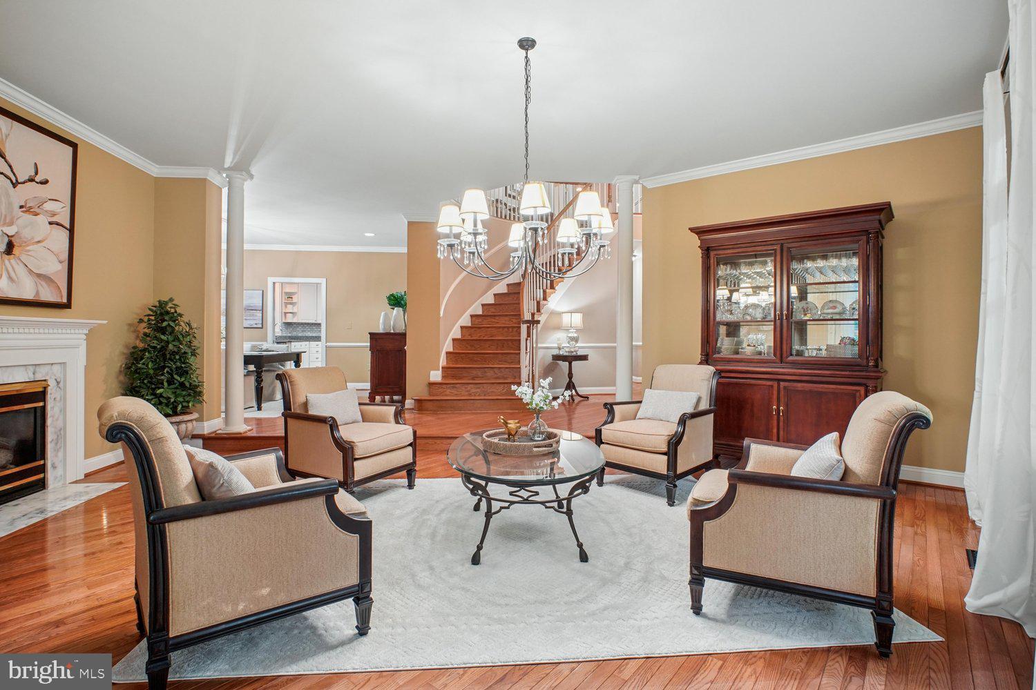HAMPTON ACRES - Residential