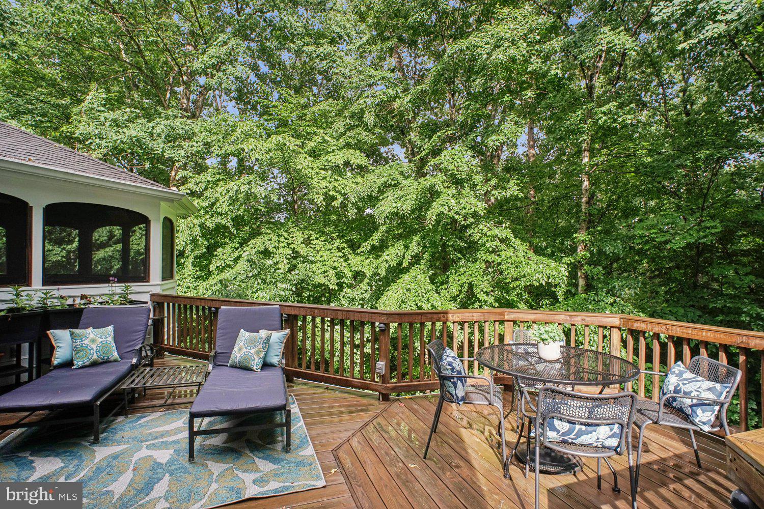HAMPTON ACRES - Residential