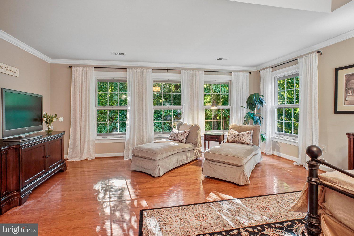 HAMPTON ACRES - Residential