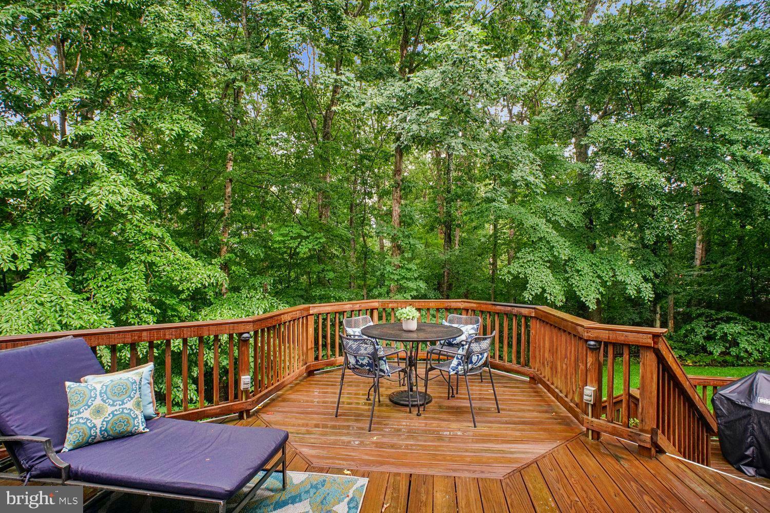 HAMPTON ACRES - Residential