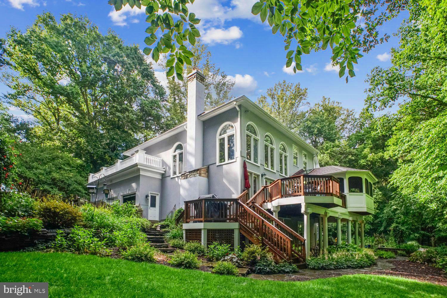 HAMPTON ACRES - Residential