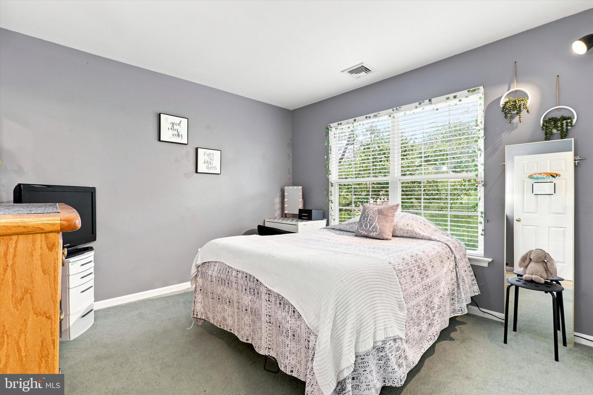 TURNBERRY - Residential