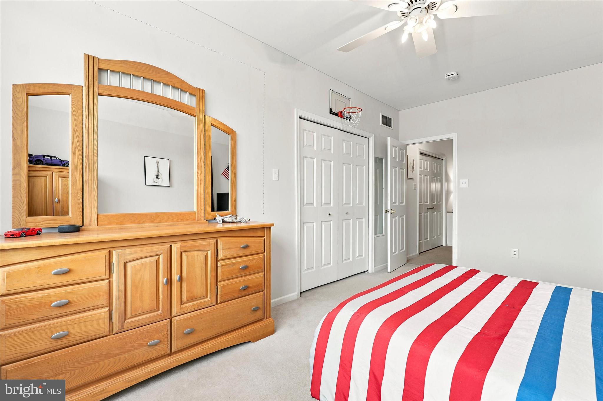 TURNBERRY - Residential