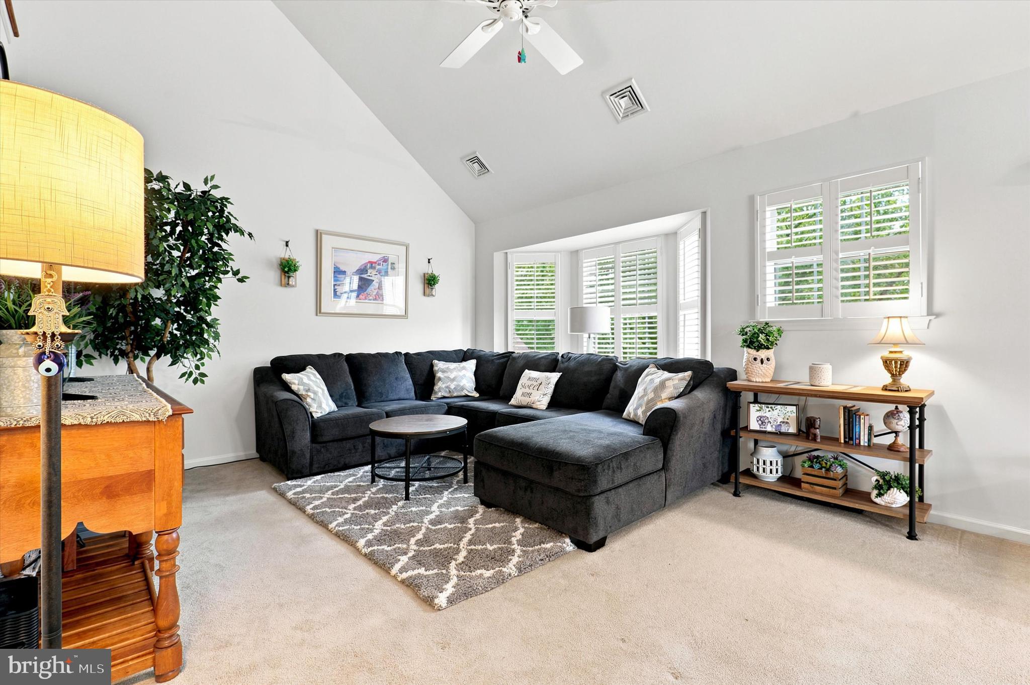 TURNBERRY - Residential