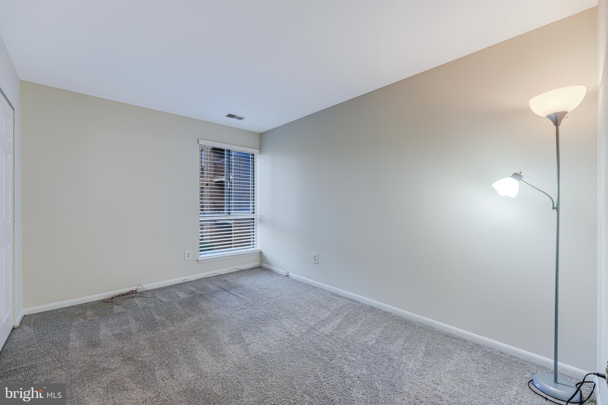 CHESTNUT GROVE - Residential Lease