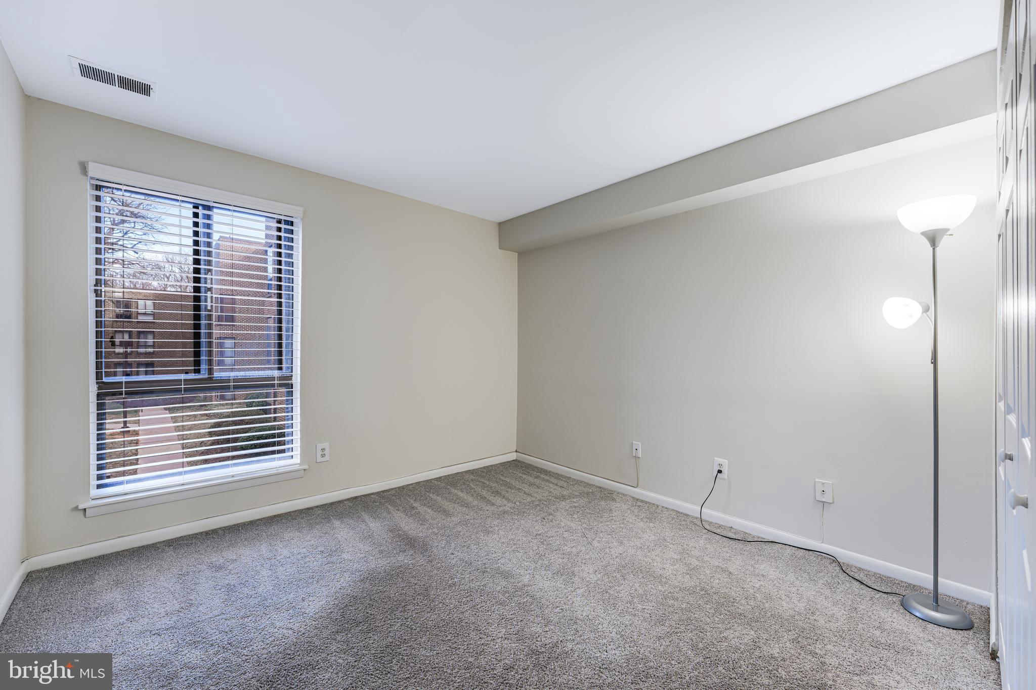 CHESTNUT GROVE - Residential Lease