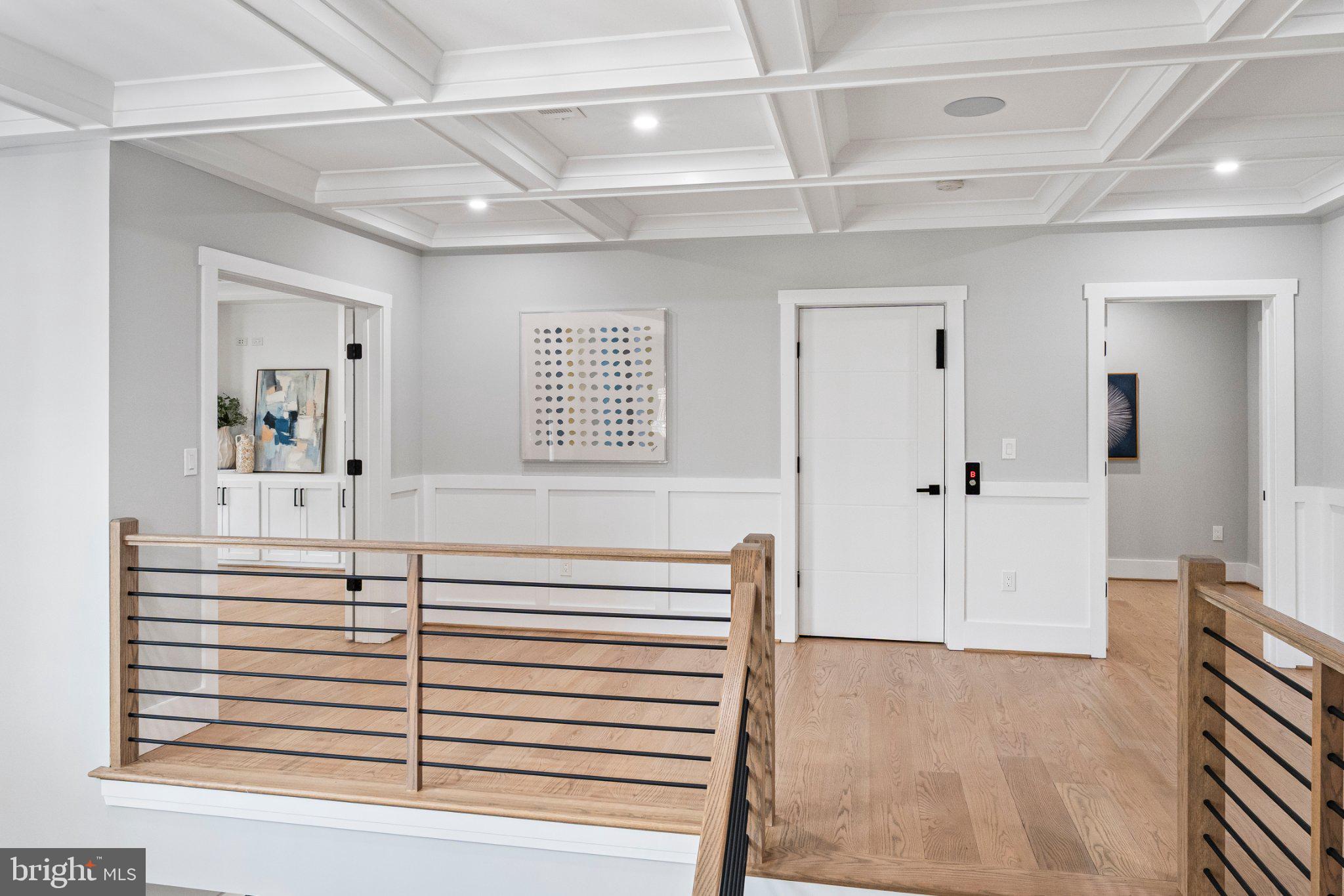 CHALET WOODS - Residential