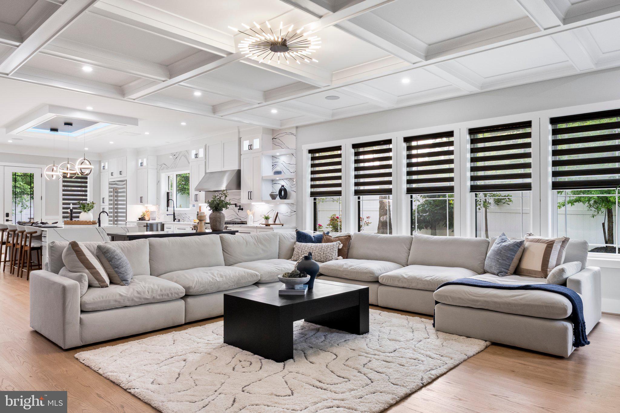 CHALET WOODS - Residential