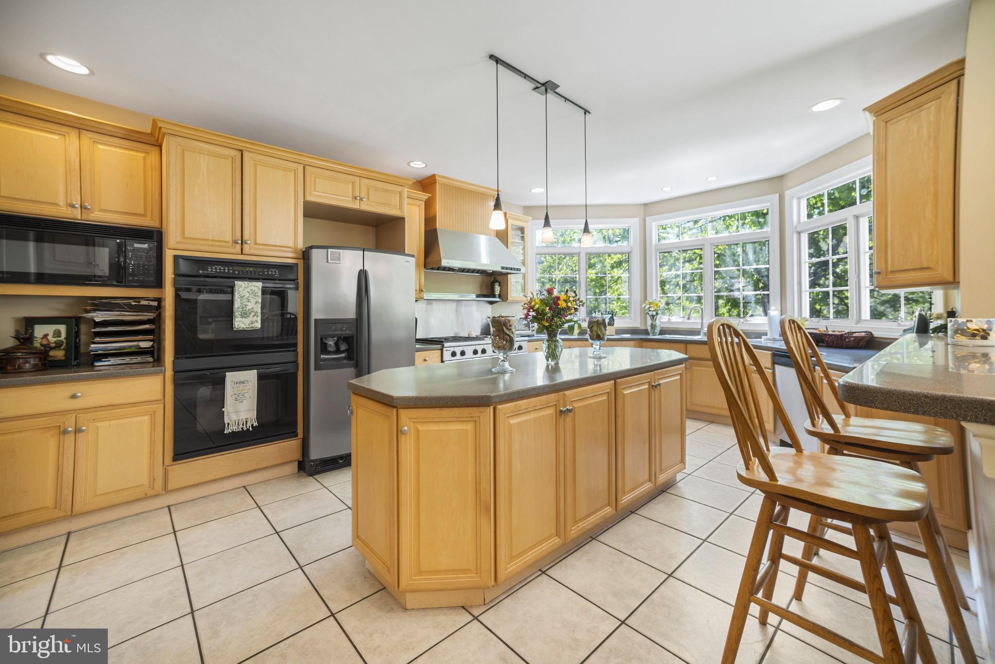 HILLHURST - Residential