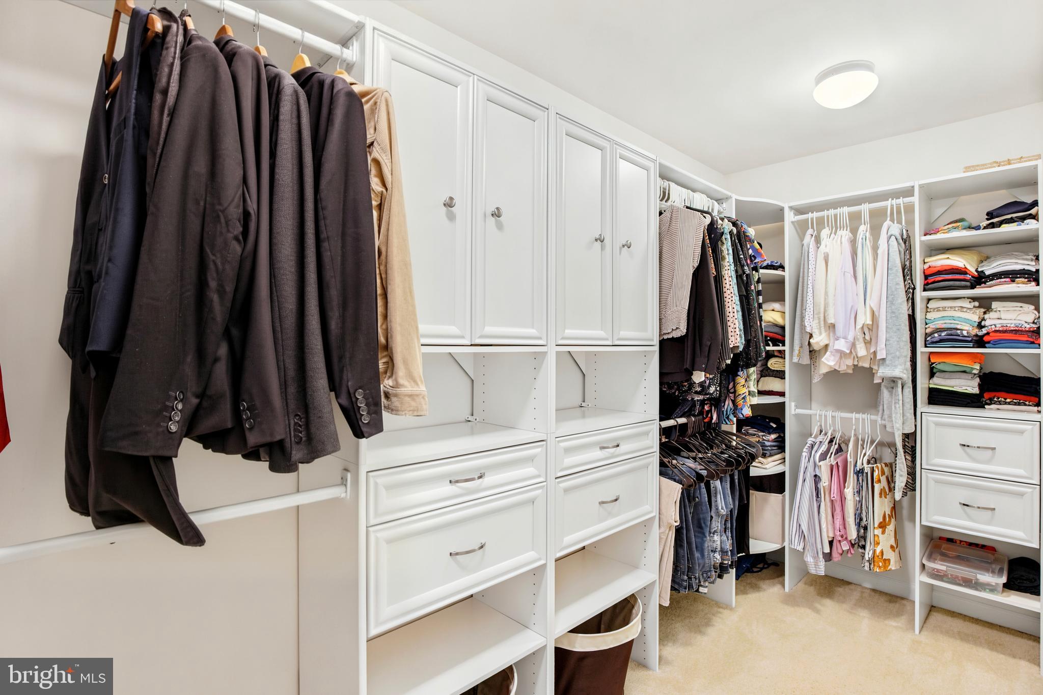 HANOVER WOODS - Residential