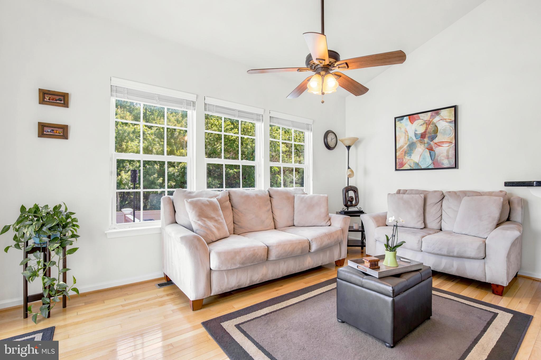 HANOVER WOODS - Residential