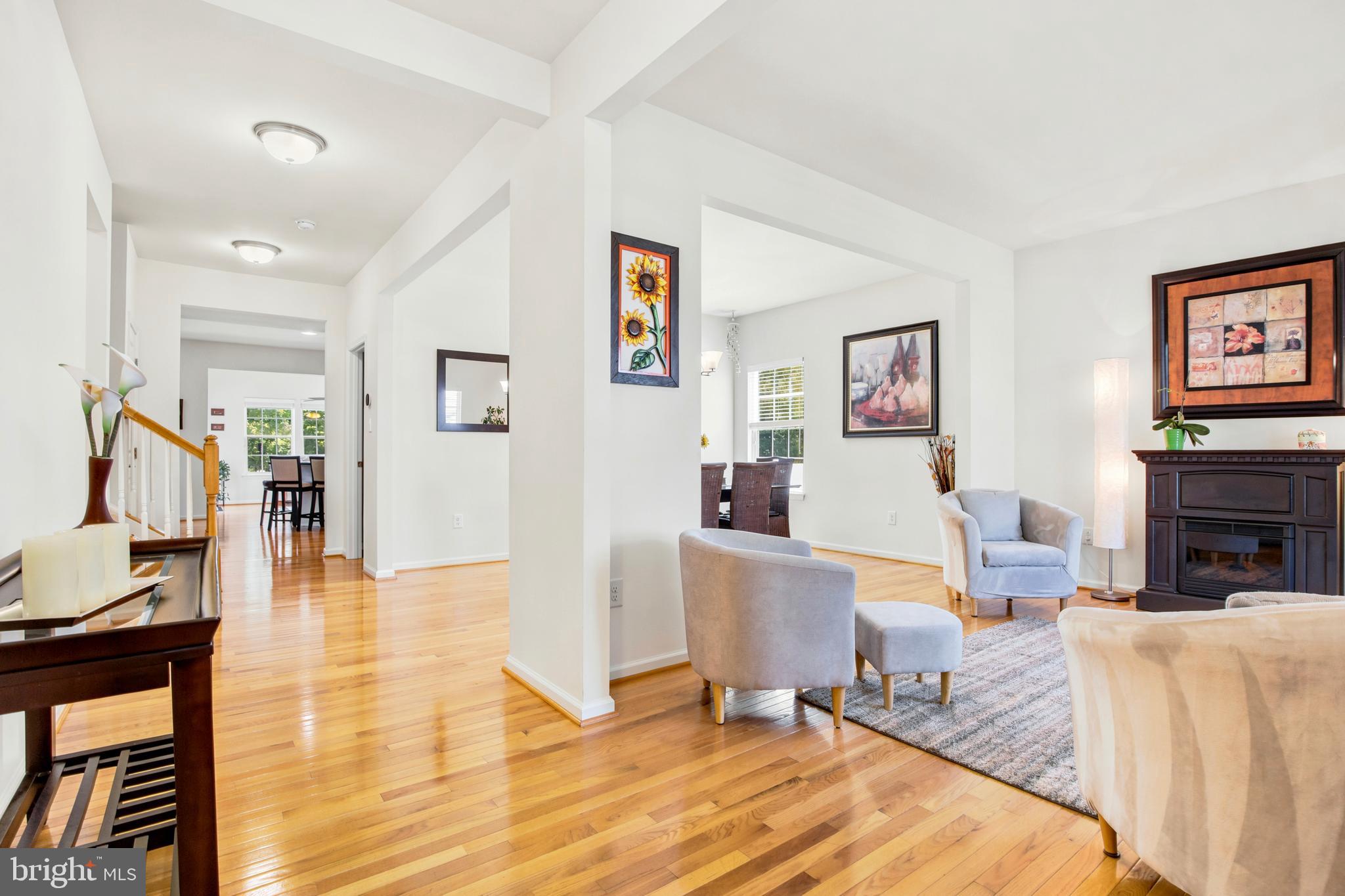 HANOVER WOODS - Residential