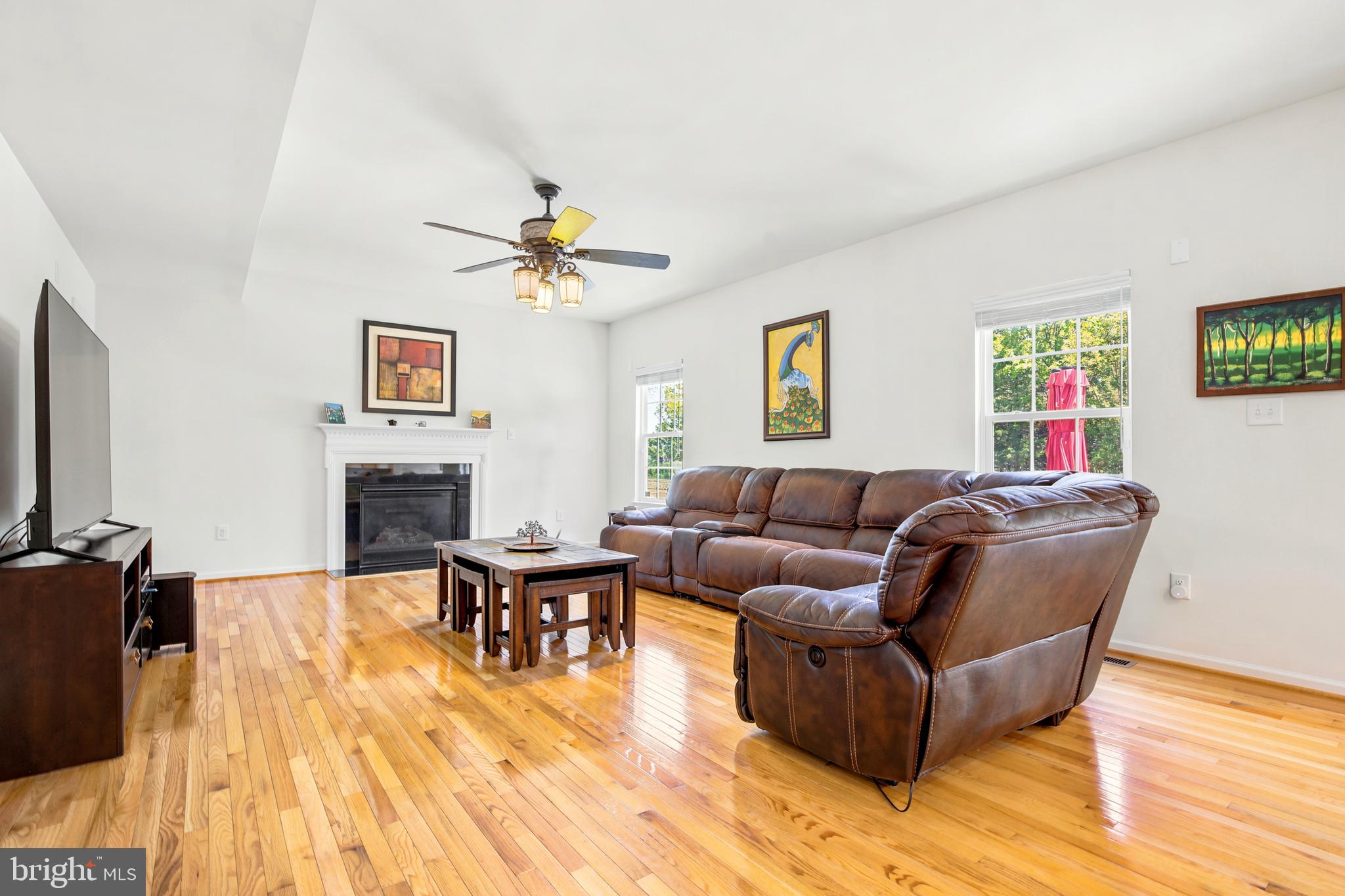 HANOVER WOODS - Residential