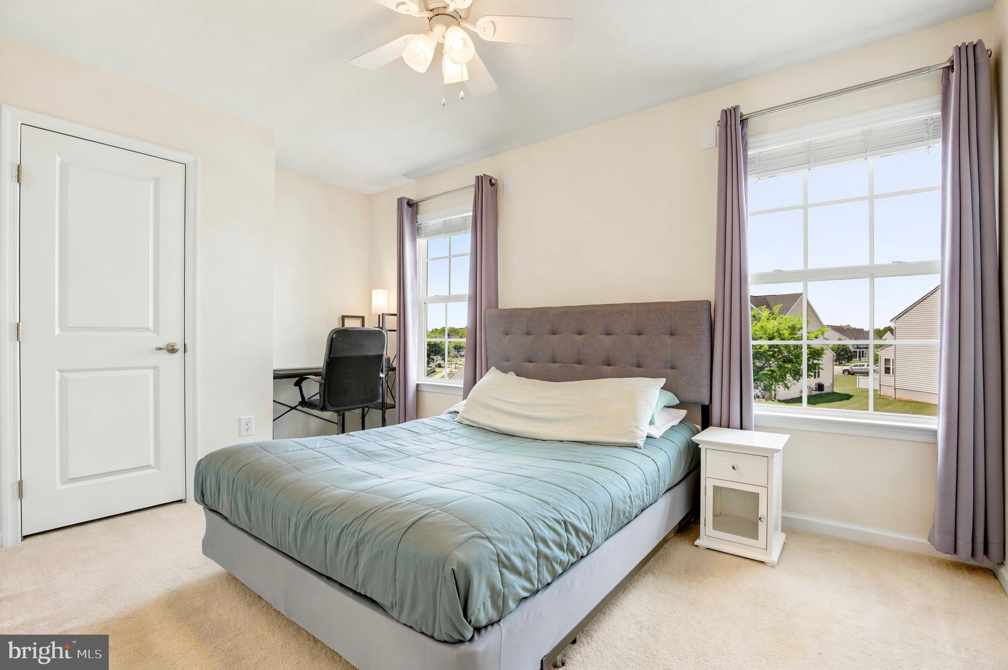 HANOVER WOODS - Residential