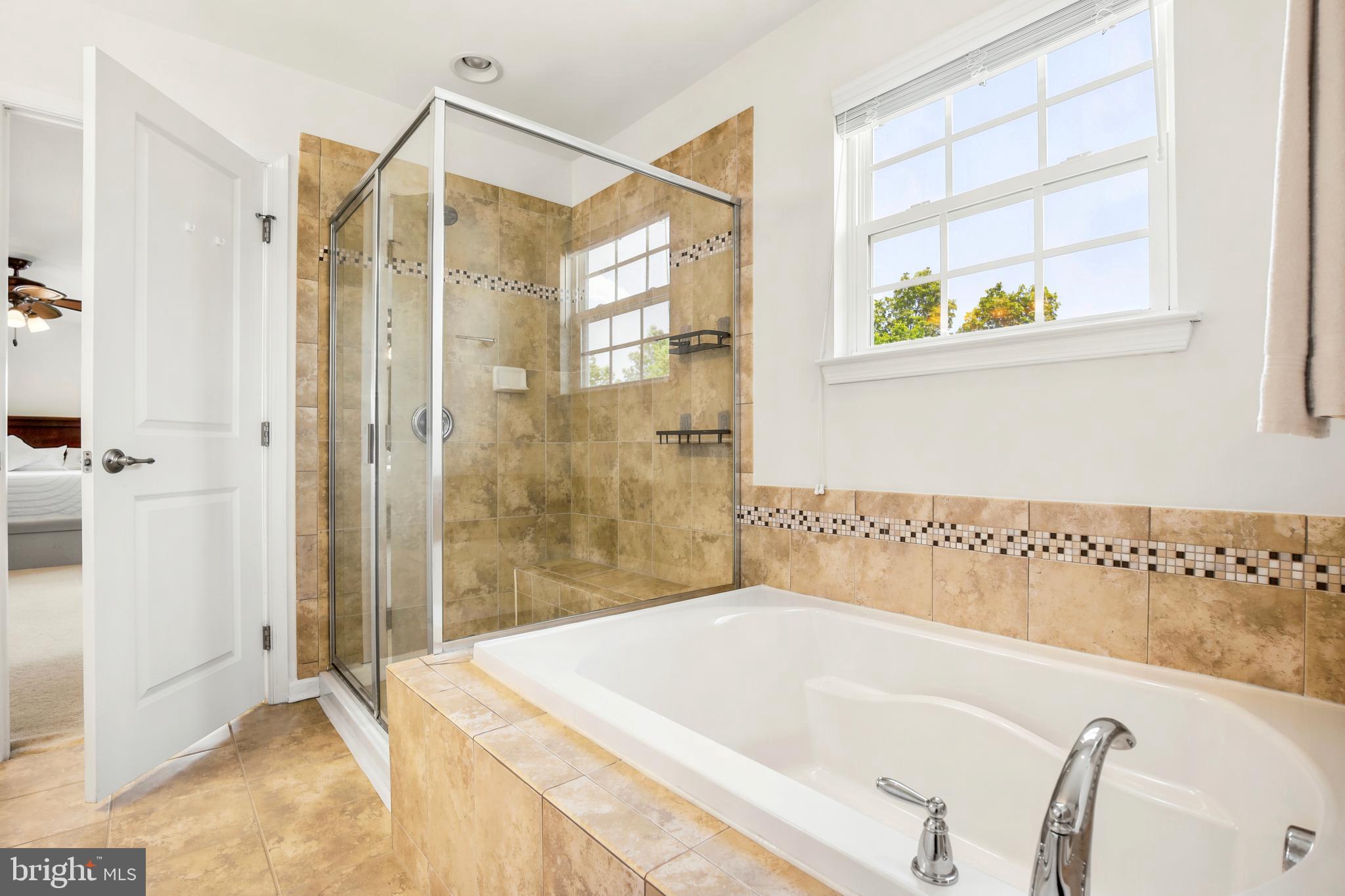 HANOVER WOODS - Residential