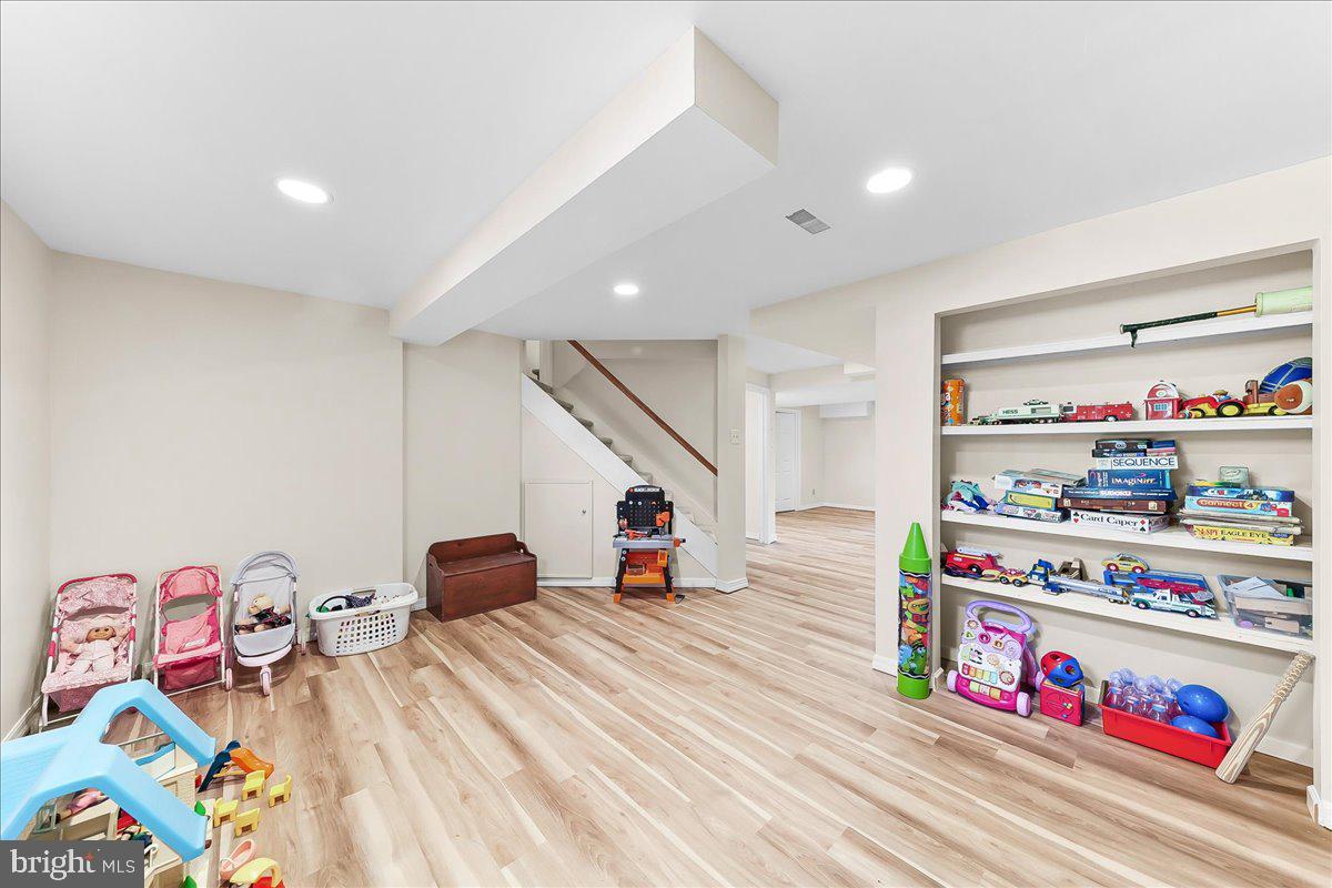 OLD ORCHARD MHP - Residential