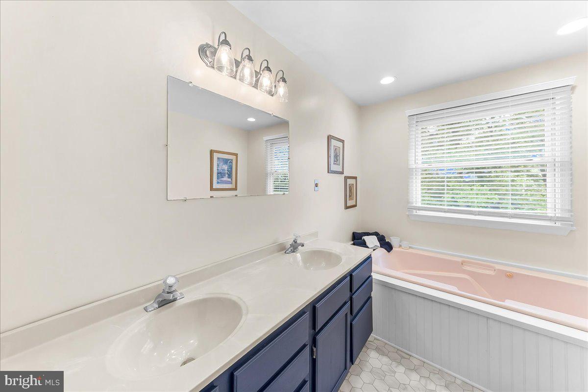 OLD ORCHARD MHP - Residential