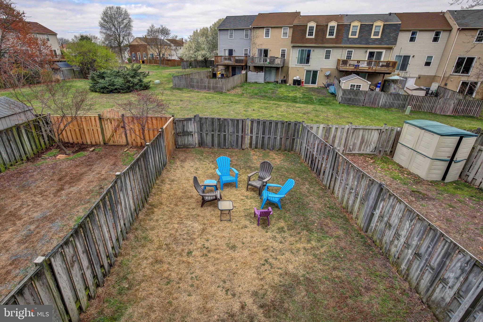 ELIZABETHS LANDING - Residential