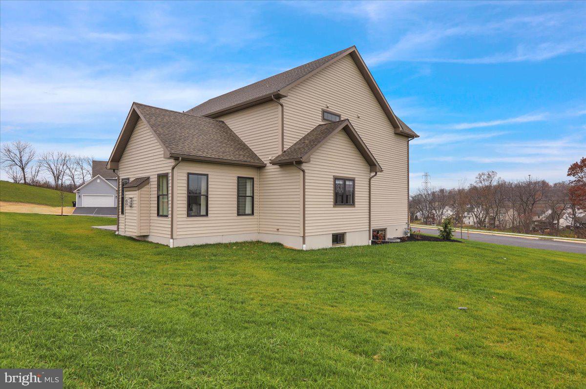 THE ESTATES AT HEARTHSIDE - Residential