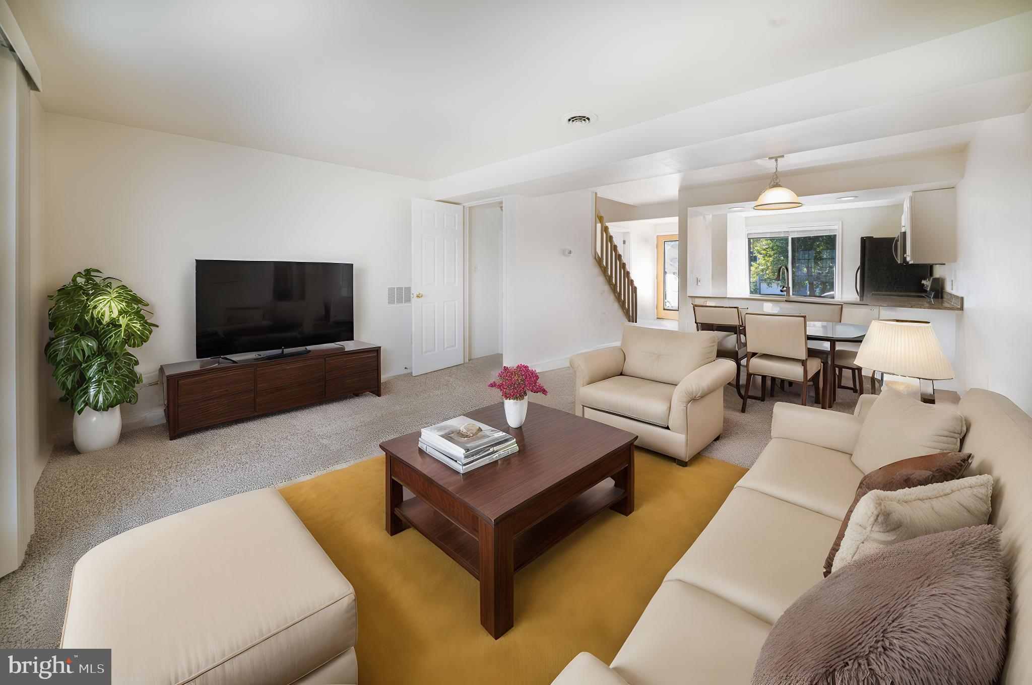 NORTH END - Residential