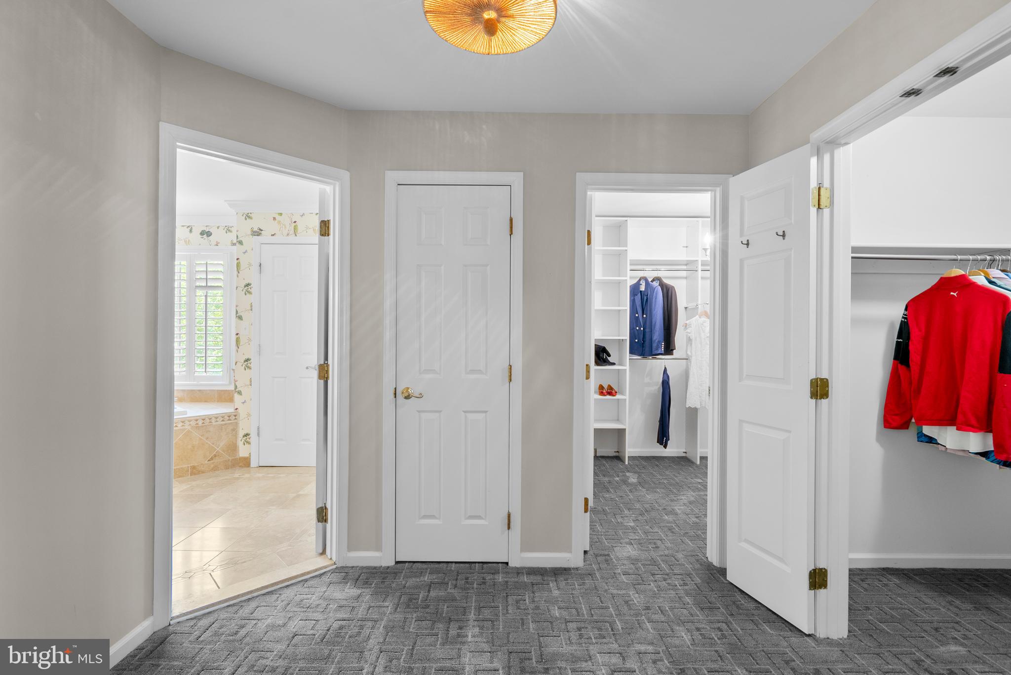 KENTLANDS - Residential