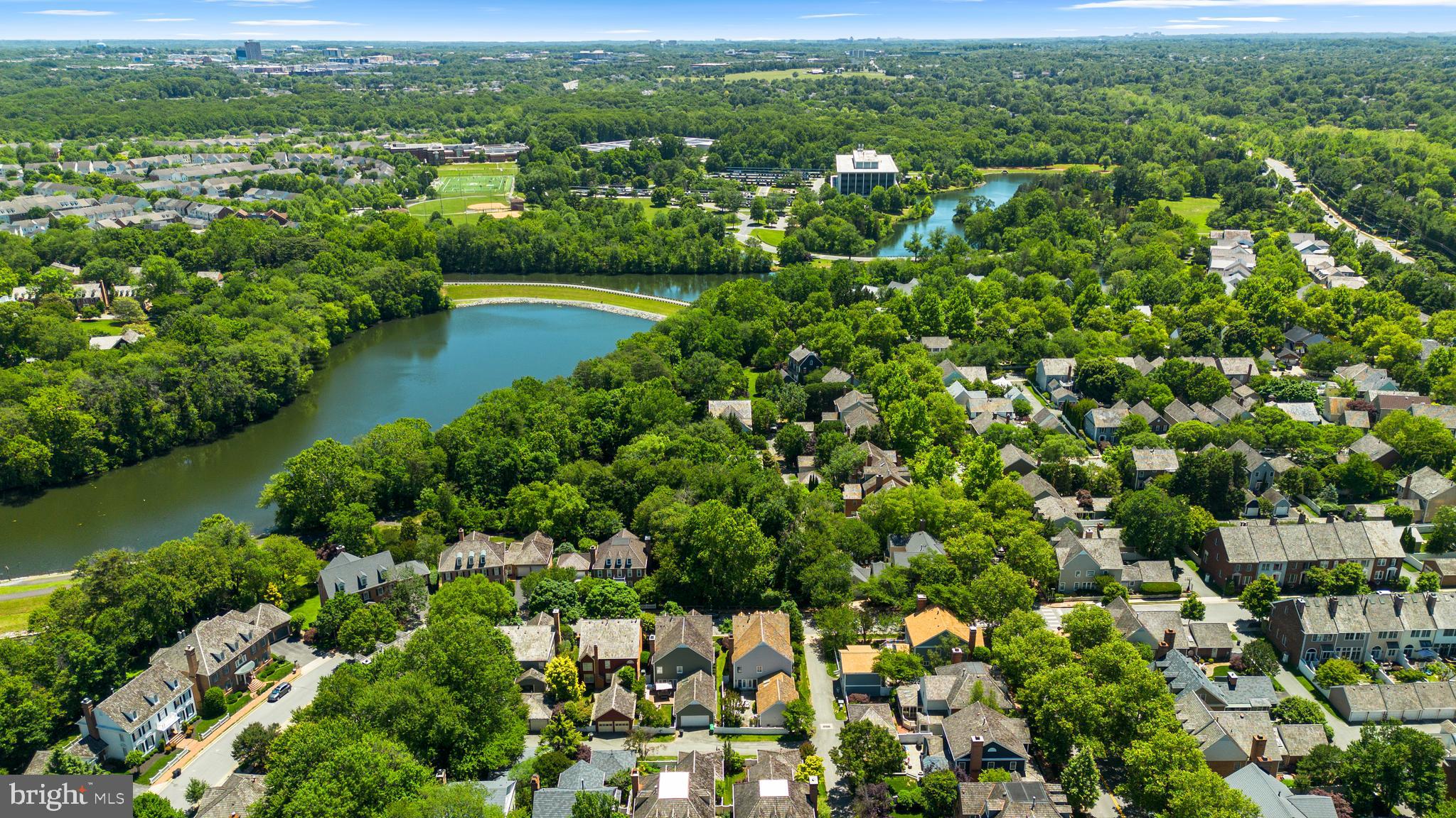 KENTLANDS - Residential