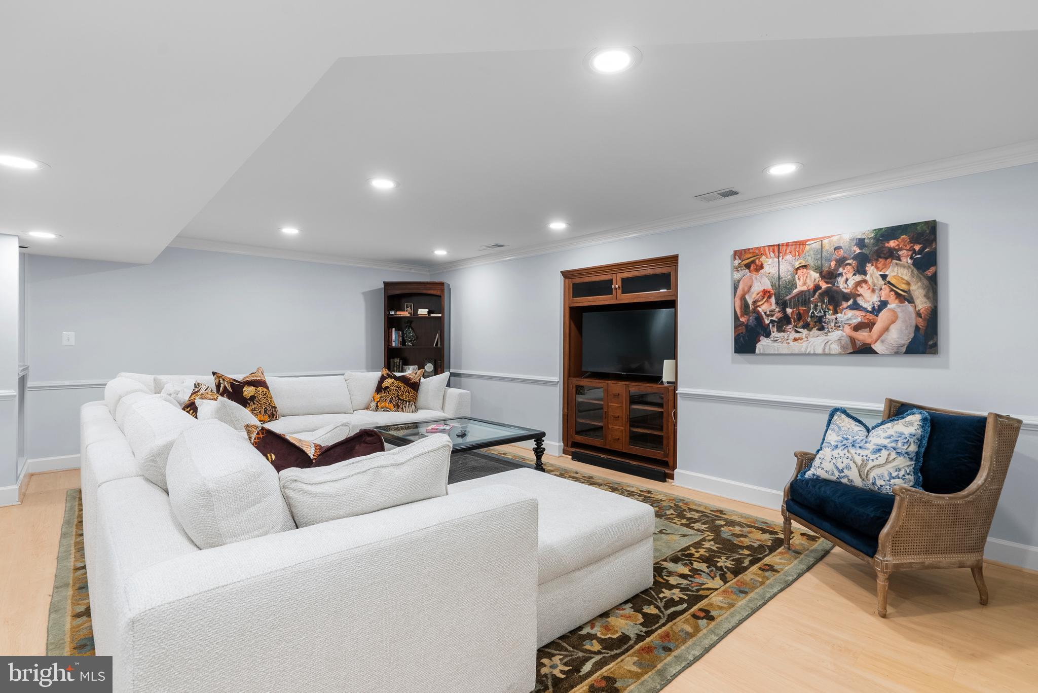 KENTLANDS - Residential