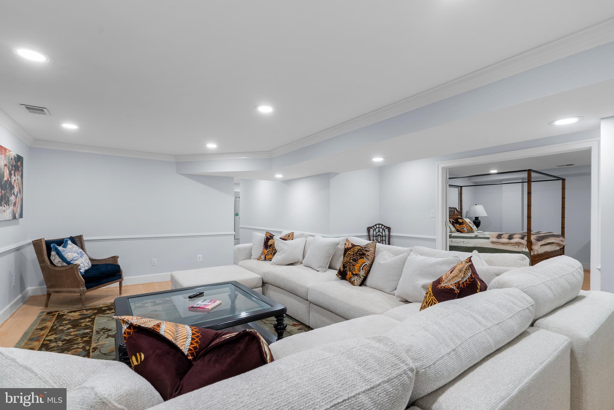 KENTLANDS - Residential