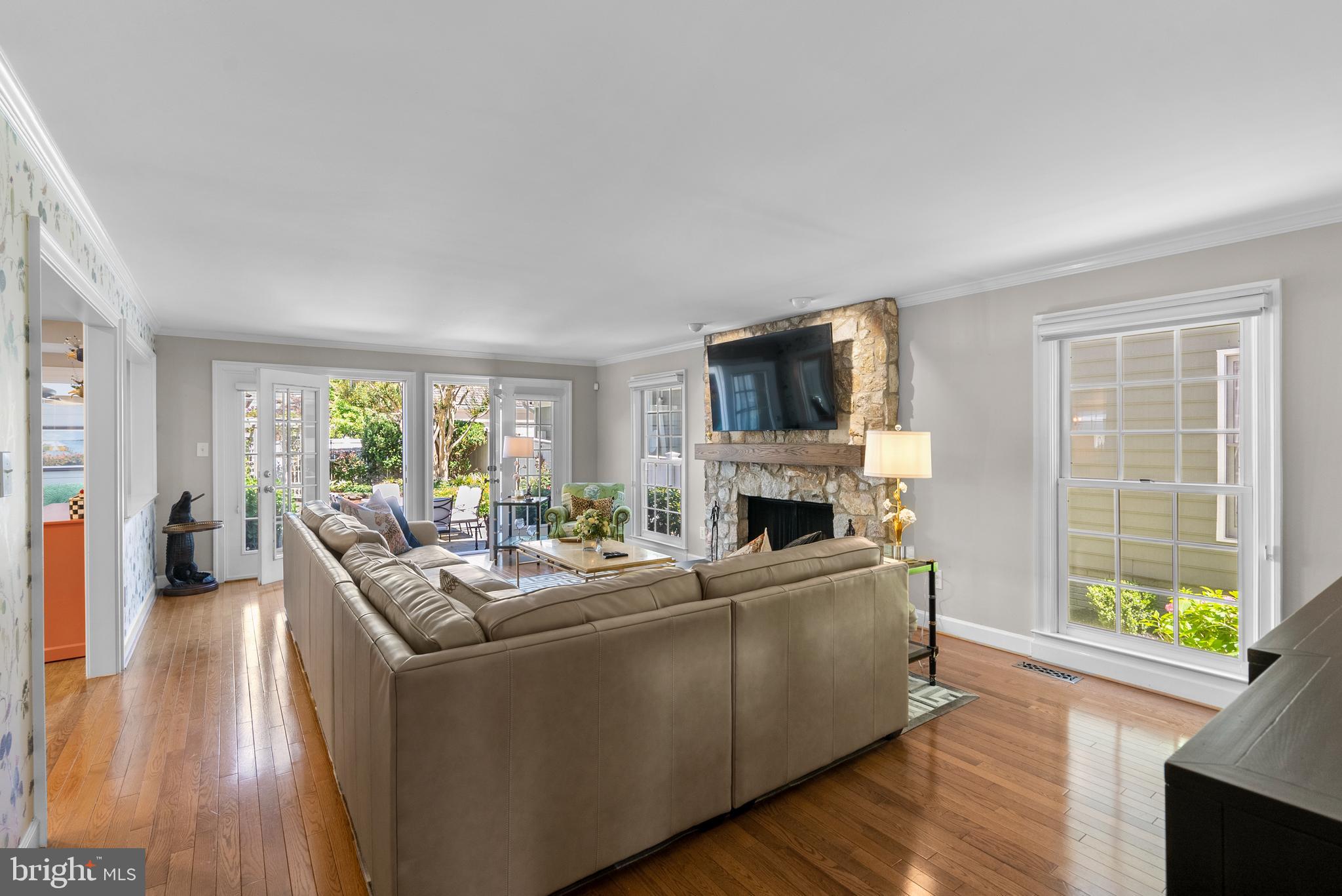 KENTLANDS - Residential