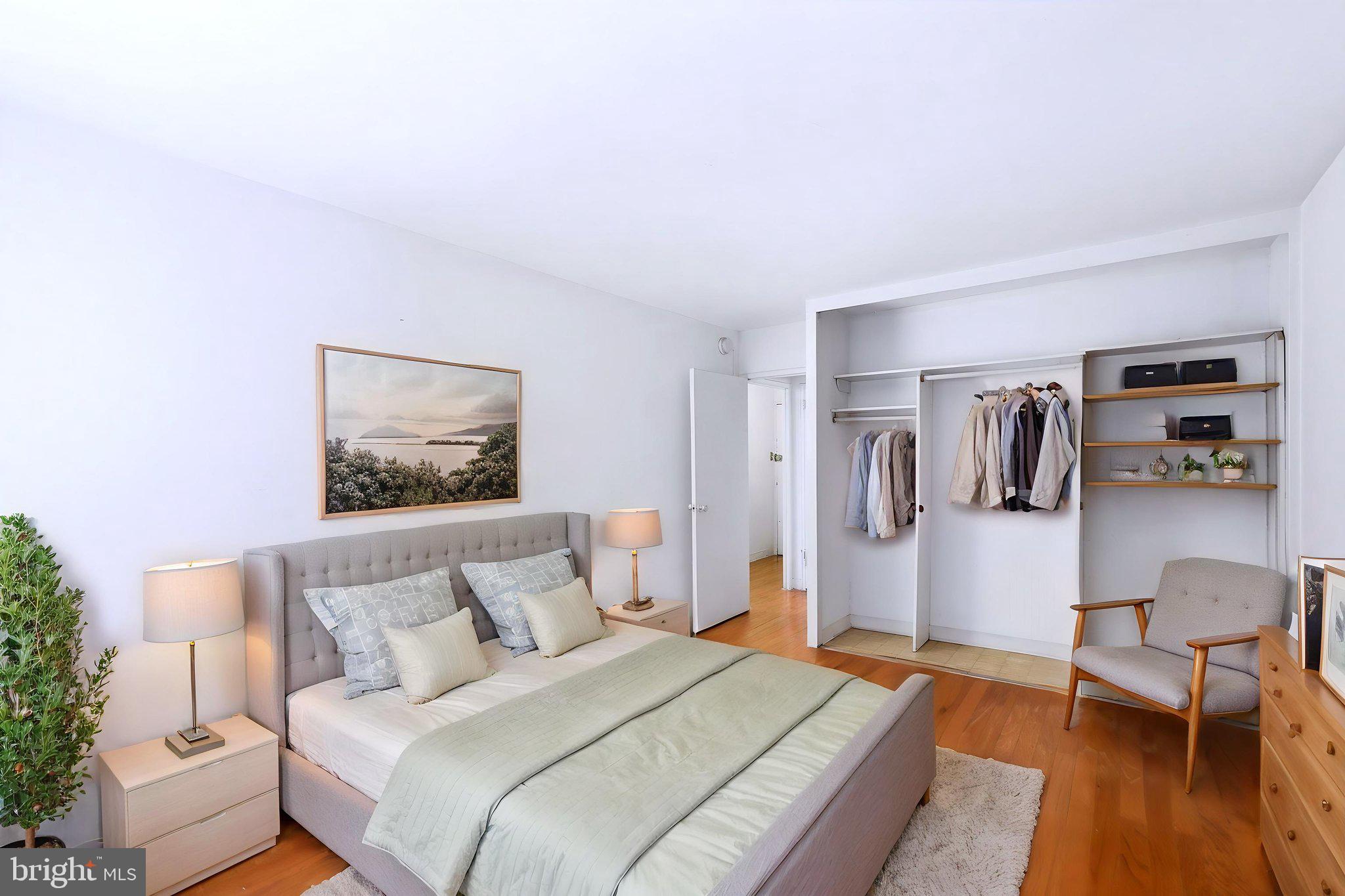 CENTER CITY - Residential