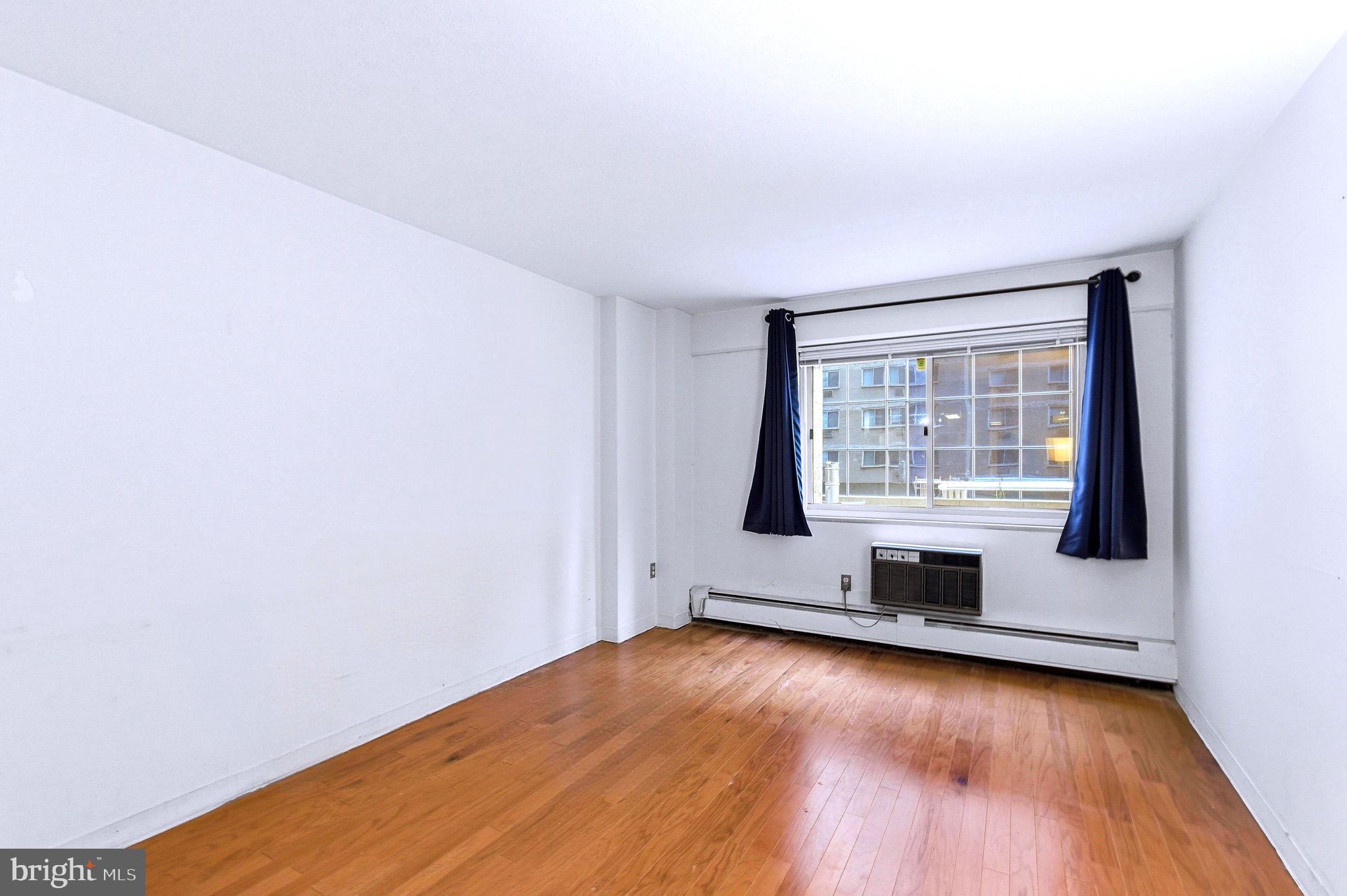 CENTER CITY - Residential