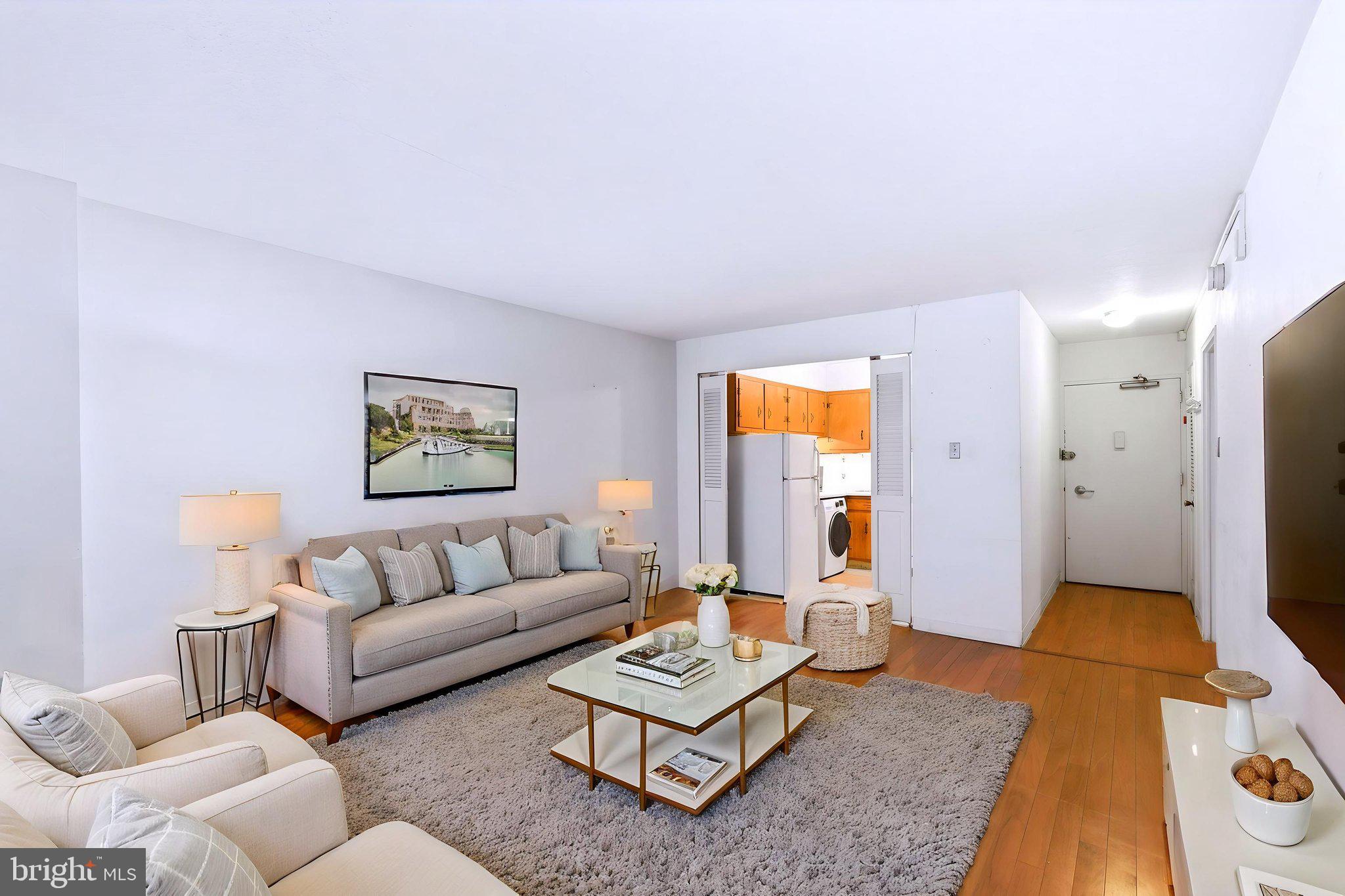 CENTER CITY - Residential