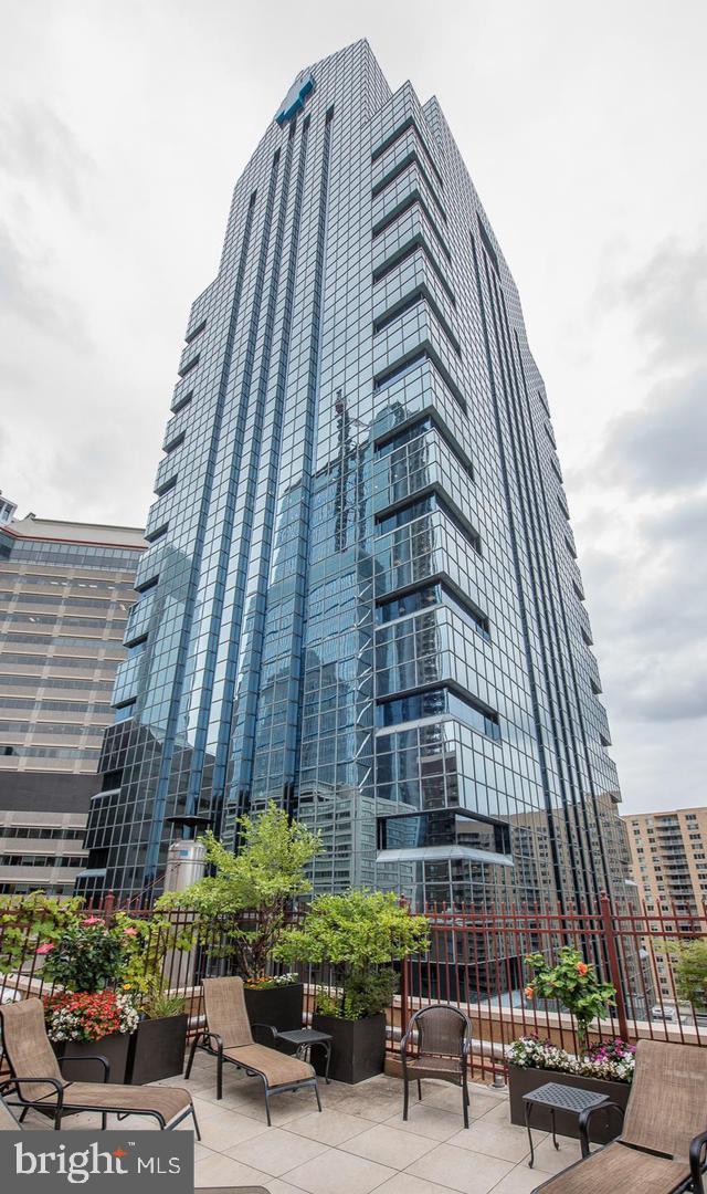 CENTER CITY - Residential