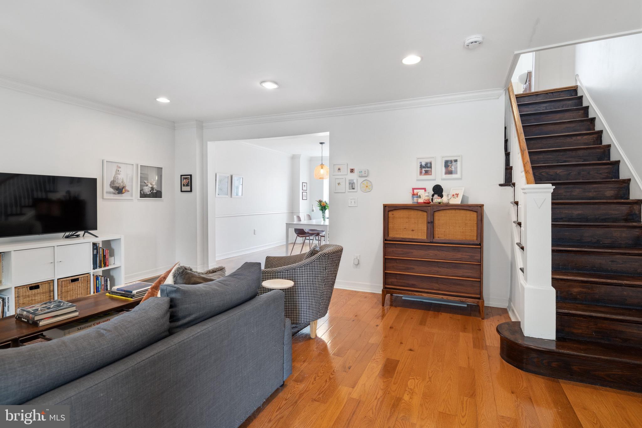 BRYN MAWR - Residential