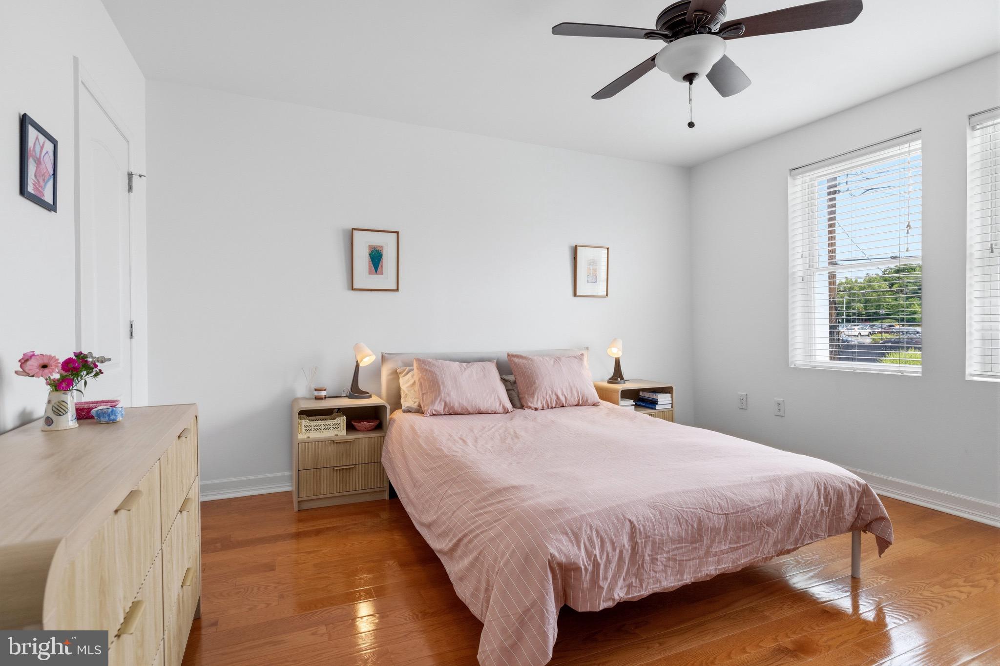 BRYN MAWR - Residential