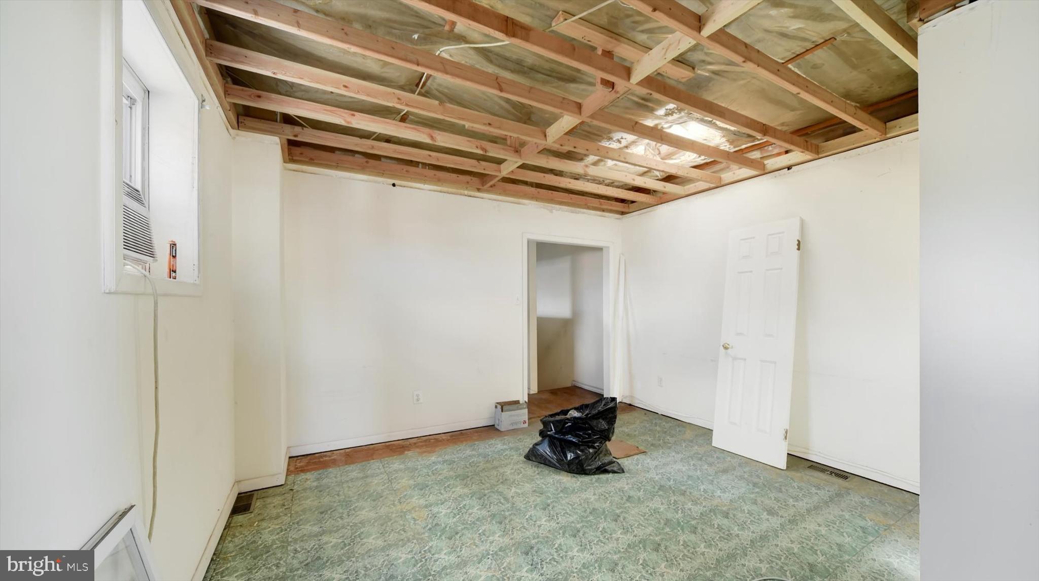 HIGHLANDTOWN - Residential