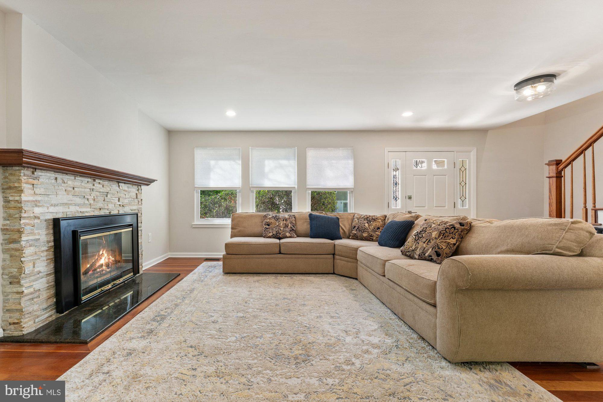 TYSONS WOODS - Residential