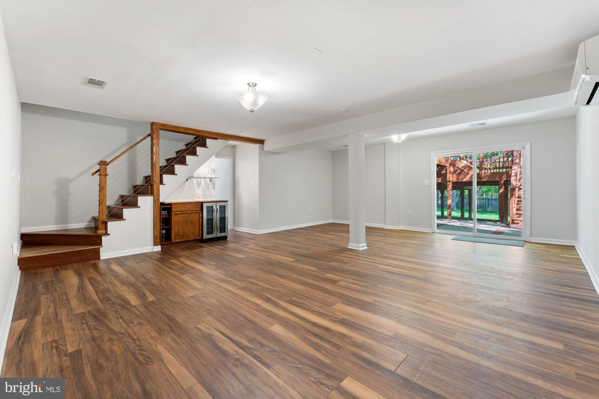 TYSONS WOODS - Residential